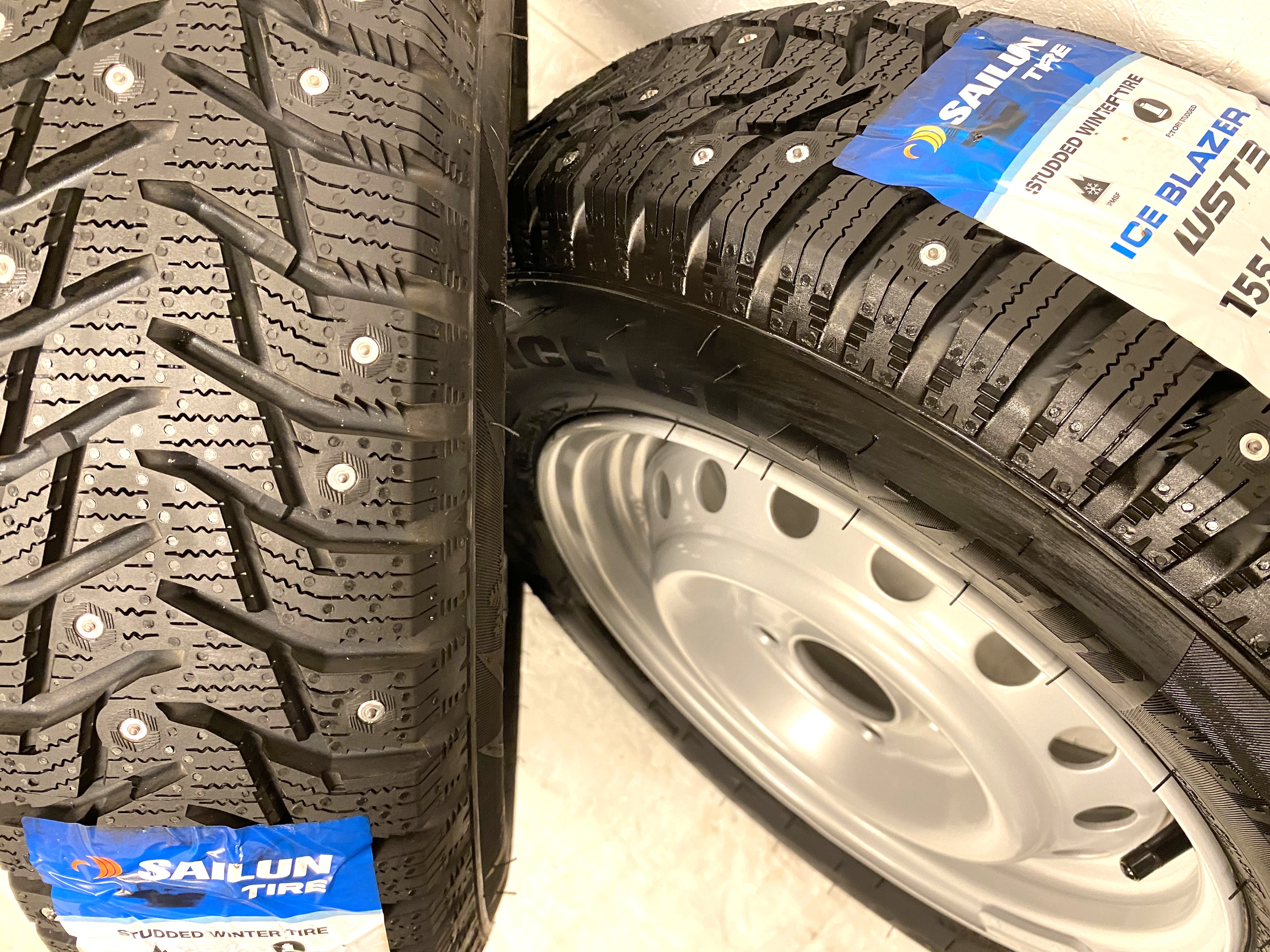 Kompletta Vinterhjul DUBB 2 st | SLÄP SRW 4x100 4x13 ET30 57.1 + 155/80 R13 79T Sailun Ice Blazer WST3 | V10-2025 | 8.5|8.5 mm - 3