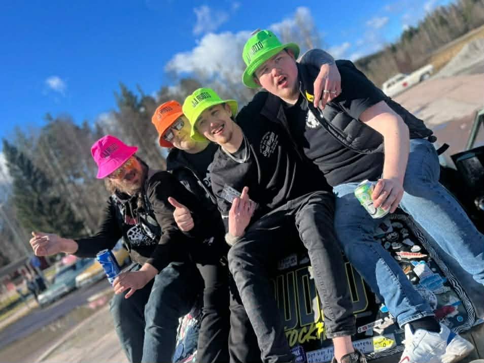SOLHATT GRÖN - 2