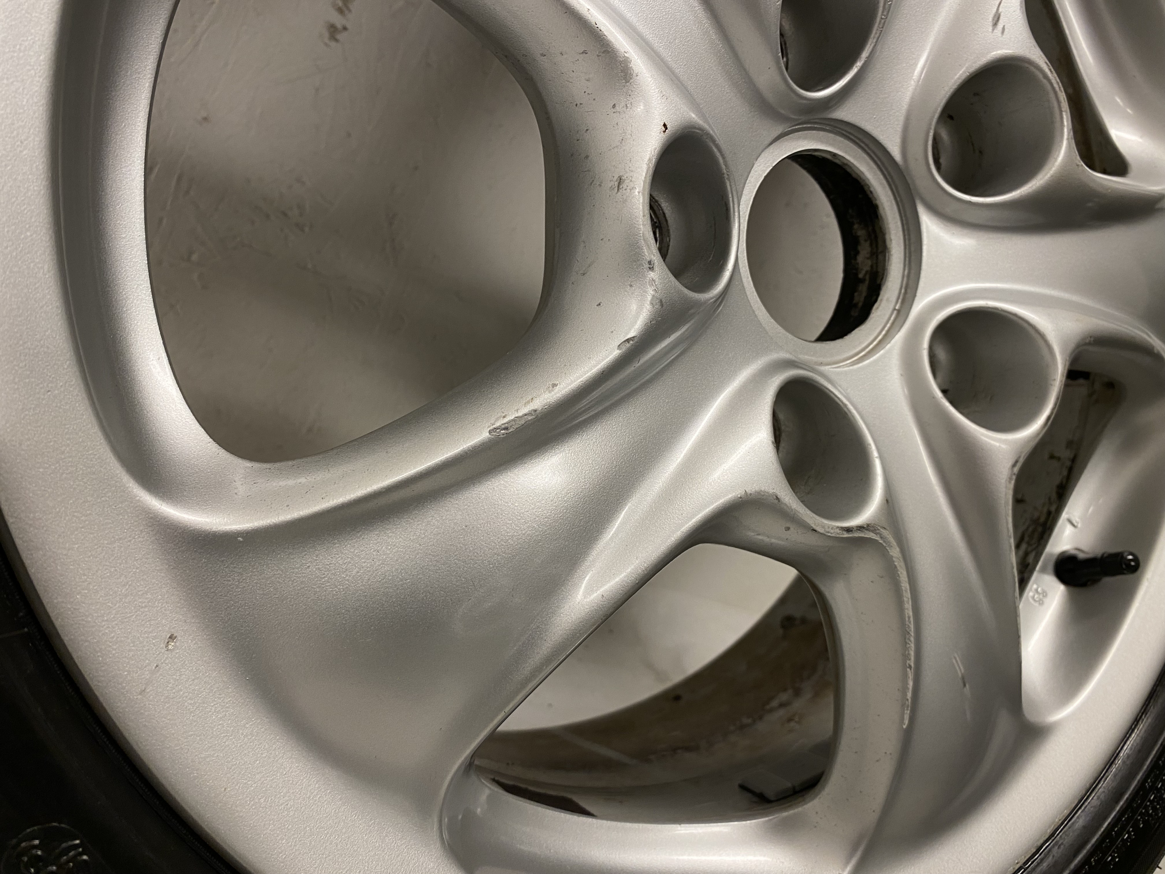 Kompletta Sommarhjul | 17" PORSCHE 996 Carrera 4 Wheel  | 5x130 | 2 st 7x17 ET55 + 2 st  9x17 ET55 | Nav 71.6 + 4 st 225/45 R17 94W XL Michelin Pilot Sport 3 | V17-2013 | 7.2mm | 7.2mm | 7.2mm | 7.2mm - 18