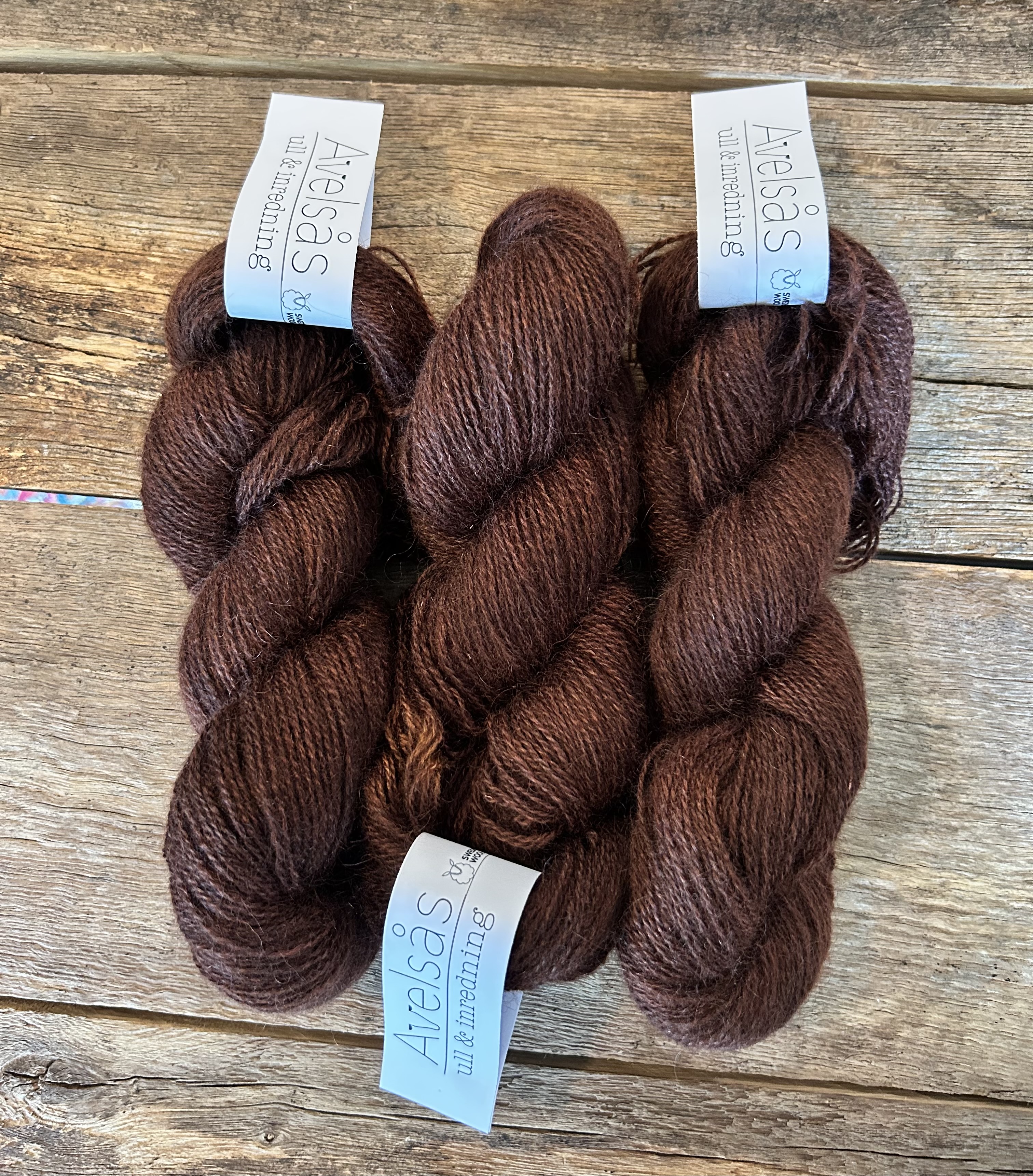 2-ply Kidmohair Yarn, Brown Kärrhök