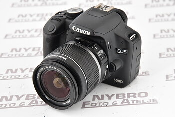 Canon EOS 500D + EF-S 18-55 / 3,5-5,6  IS