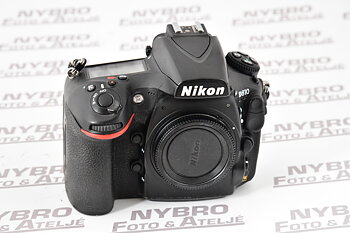 Nikon D810