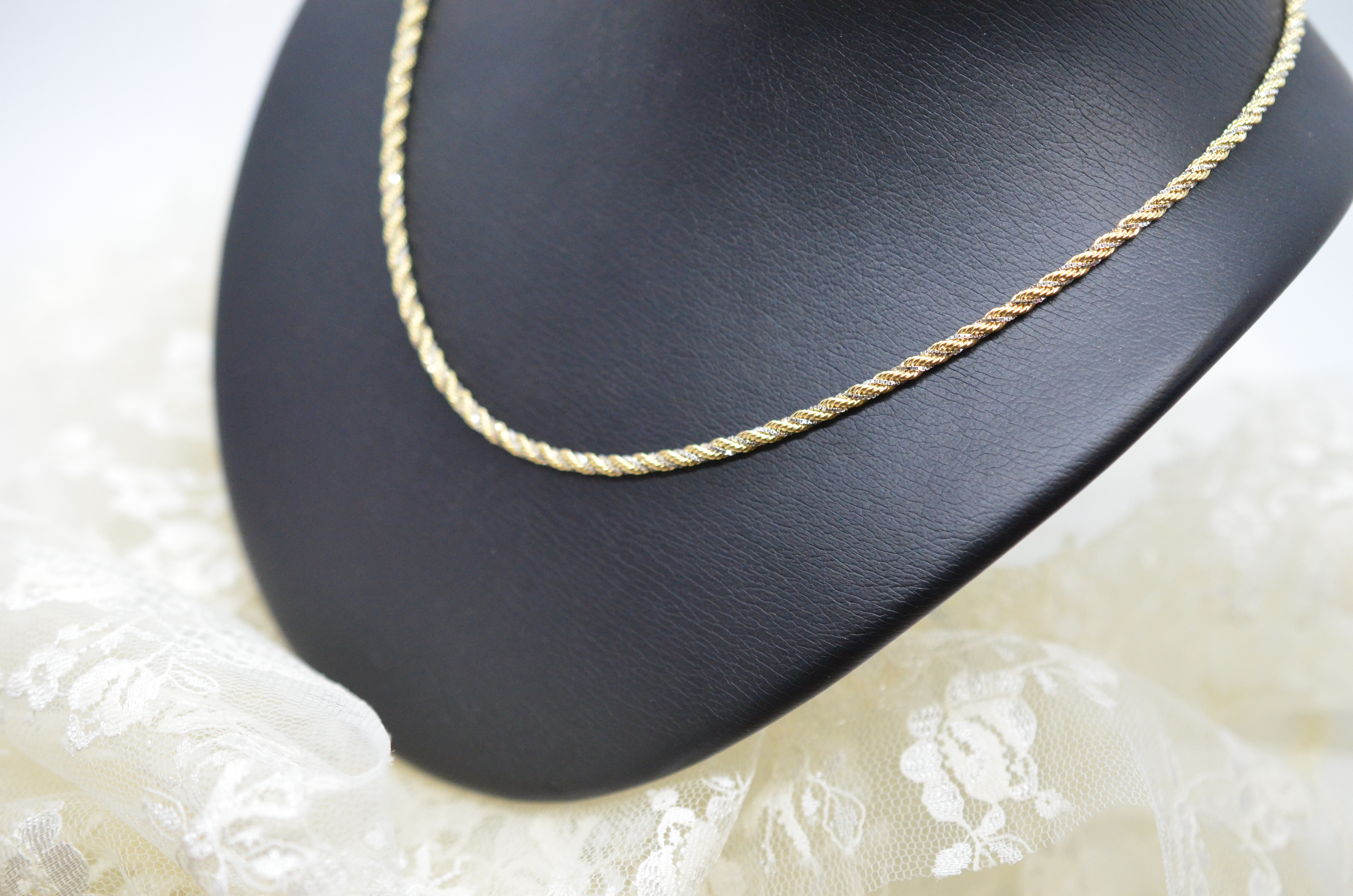 Second-hand 18k Cordell necklace - 2