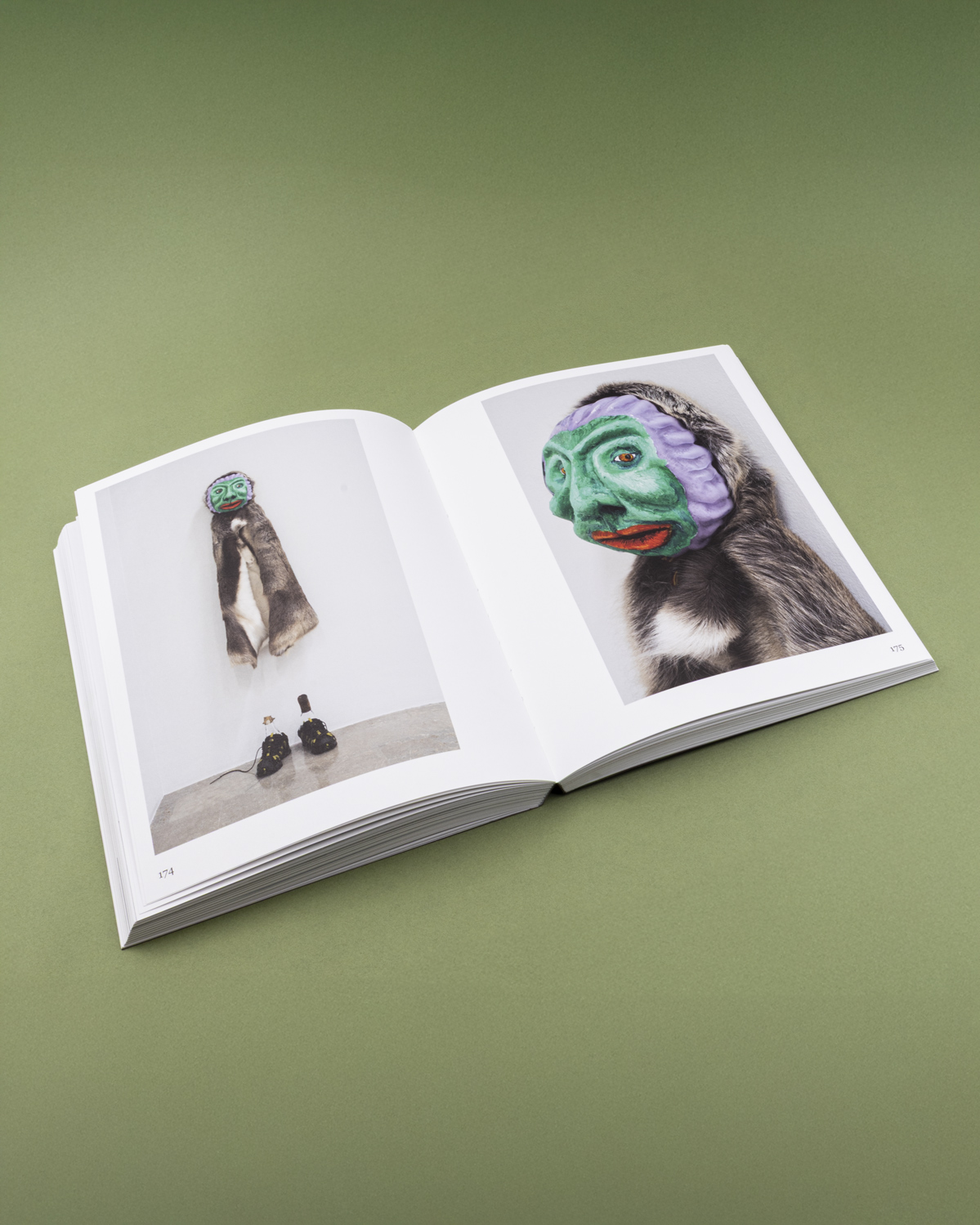 Olof Marsja: A Bunch of Sculptures Dreaming of the Light - 3