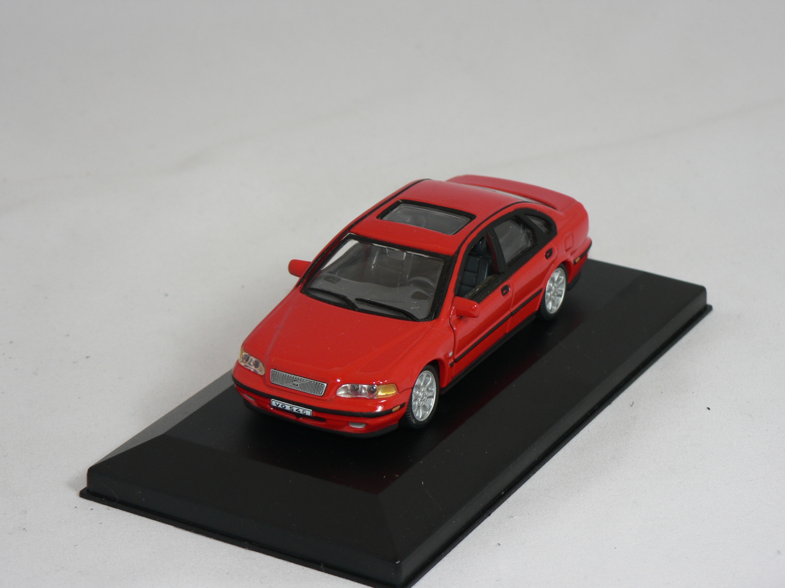 Volvo  S 40  1:43  Atlas
