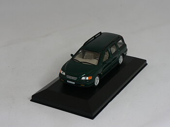 Volvo  V70  1:43  Atlas