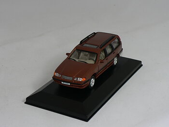 Volvo V70  1:43  Atlas