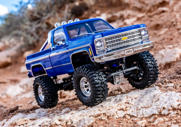 Traxxas TRX-4M 1/18 Chevrolet K-10 High Trail RTR sininen - 5