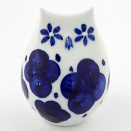 Sylvia Leuchovius (1960s) White Owl with Hand-Painted Blue Decor 14 cm (4)
