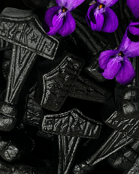 Viking Sweets - Salty licorice & viola
