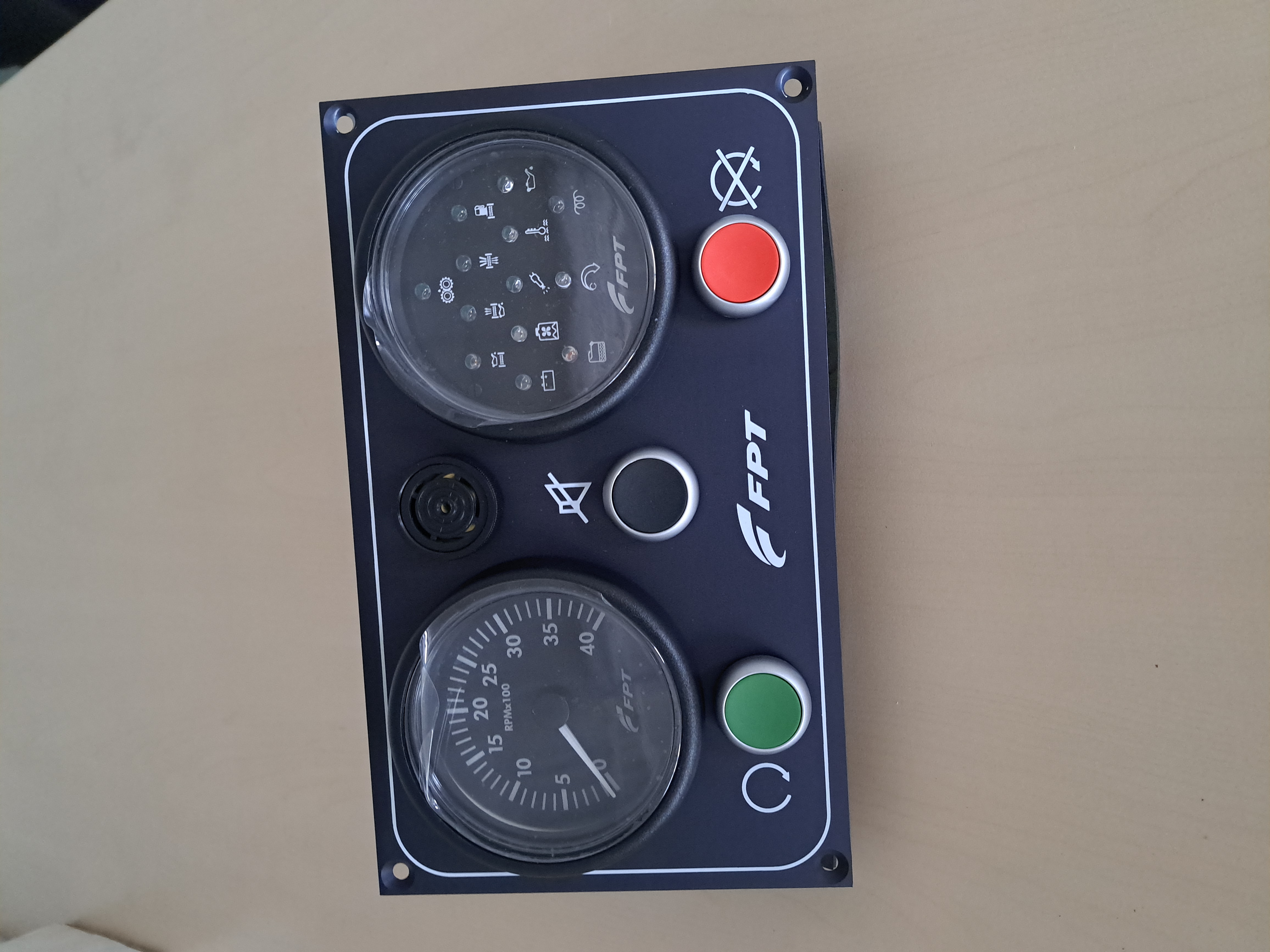 FPT Instrumentpanel