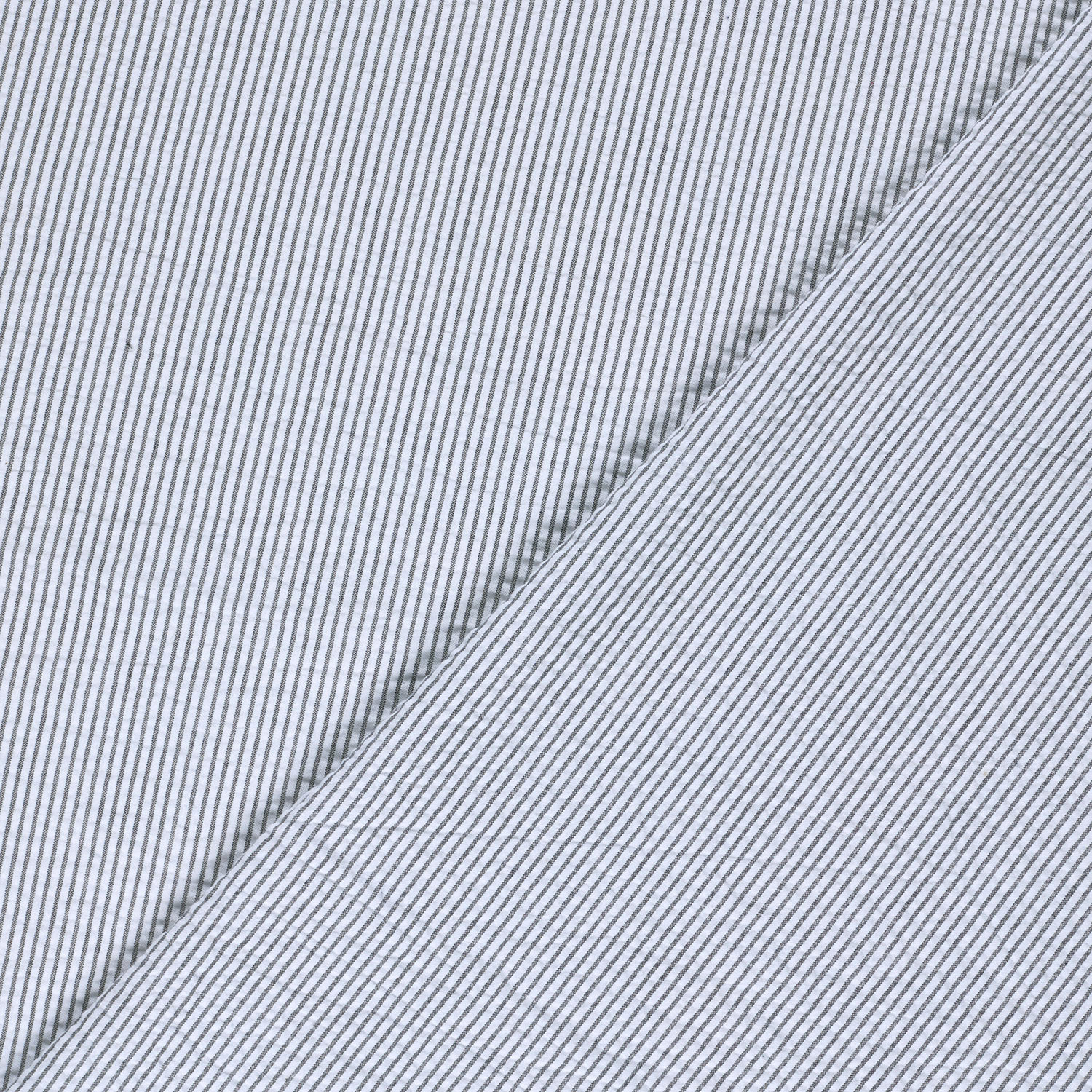 SEERSUCKER- NAVY BLUE STRIPE - 4