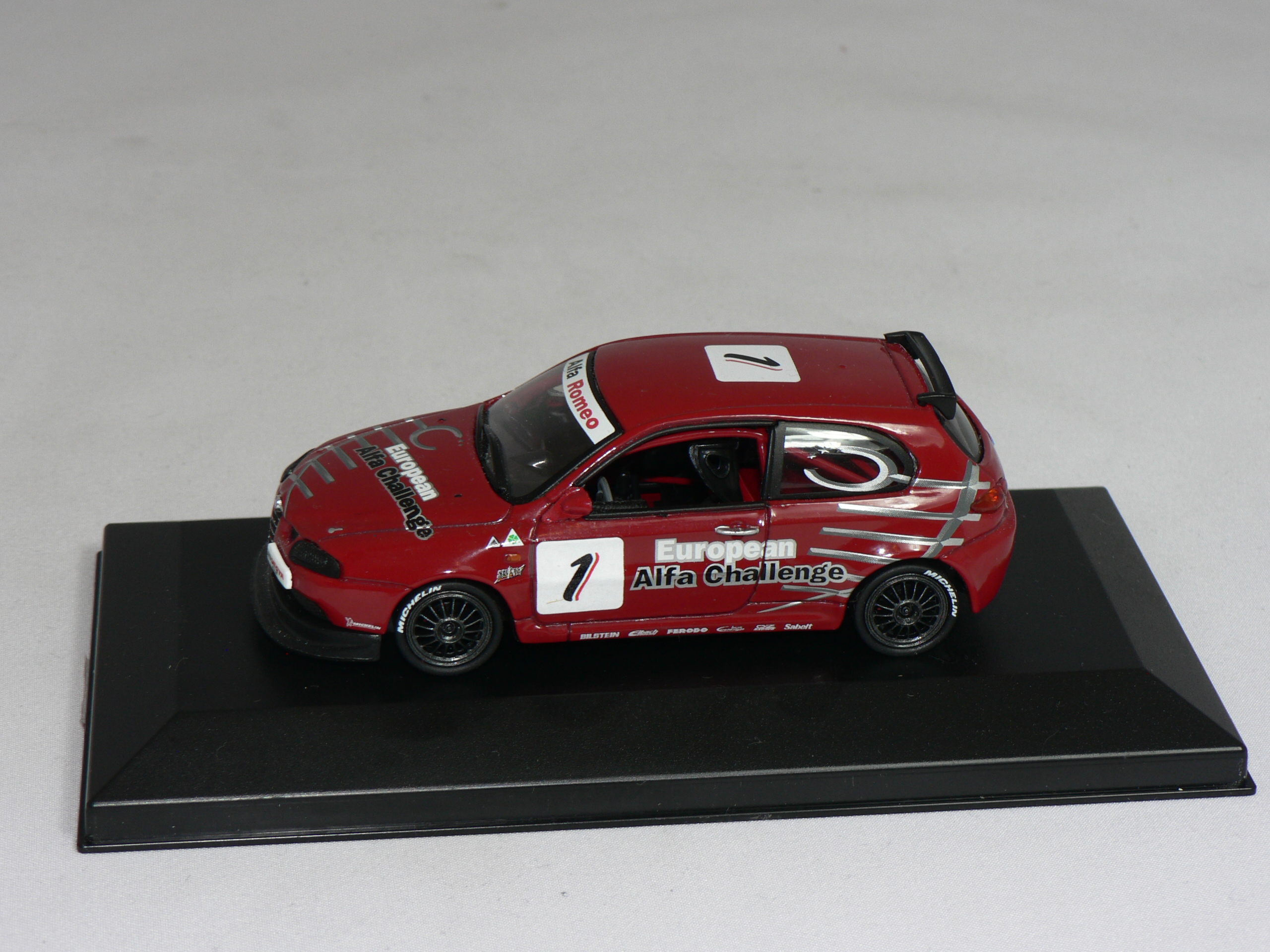 Alfa Romeo 147 GTA # 1  1:43  Metro - 3