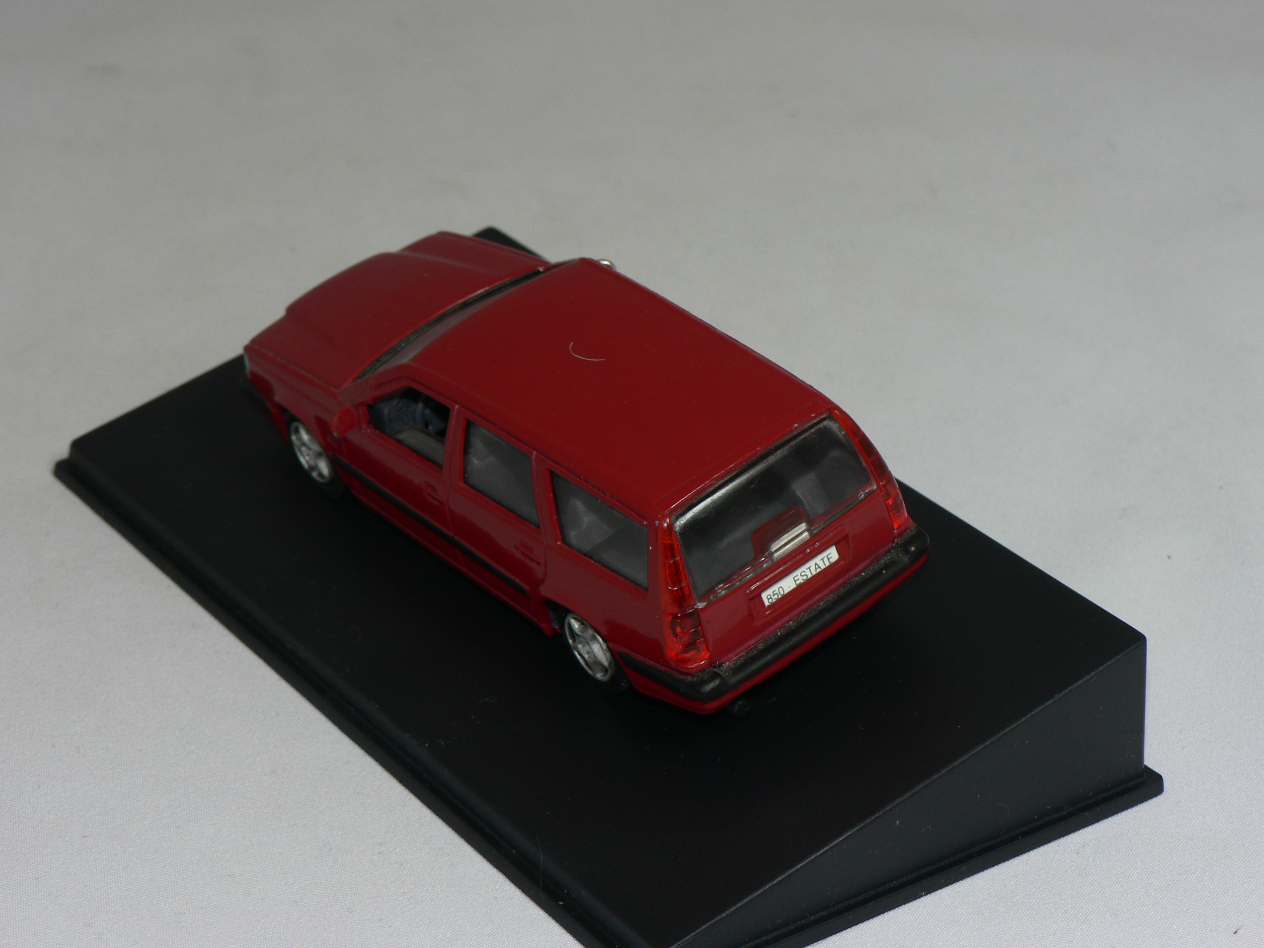 Volvo 850  HGV    1:43  Doorkey   Limetid Edition - 2