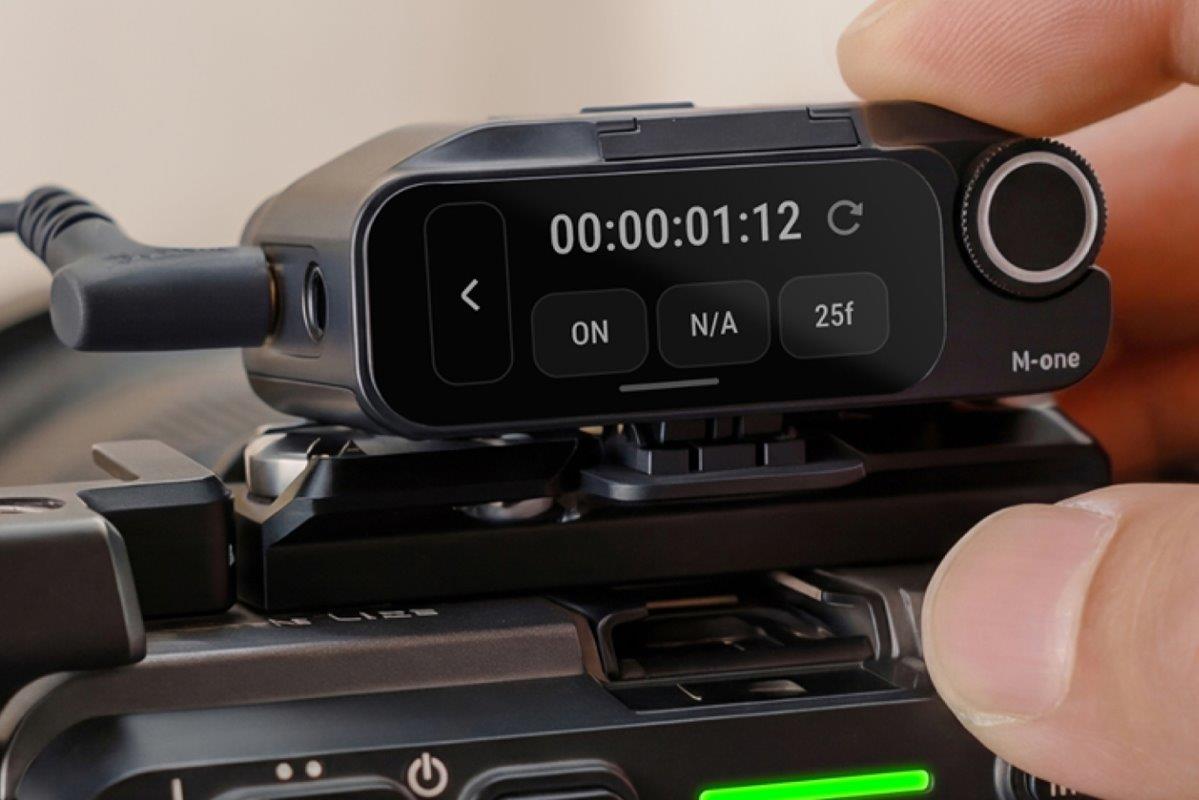 Insta360 Mic Pro Transmitter (Graphite Black) - 7