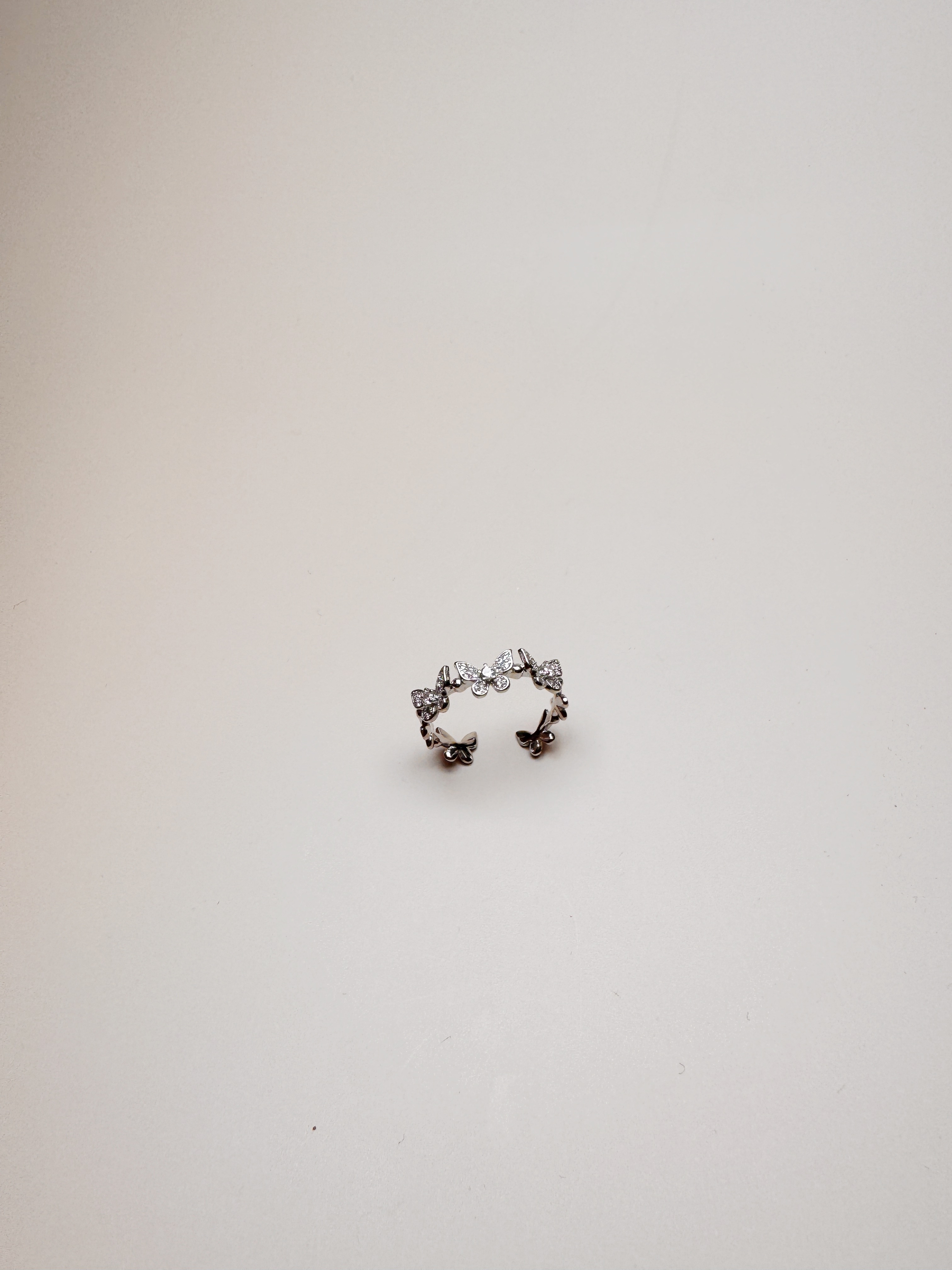 Beachcream Minimalistic Butterfly- Ring
