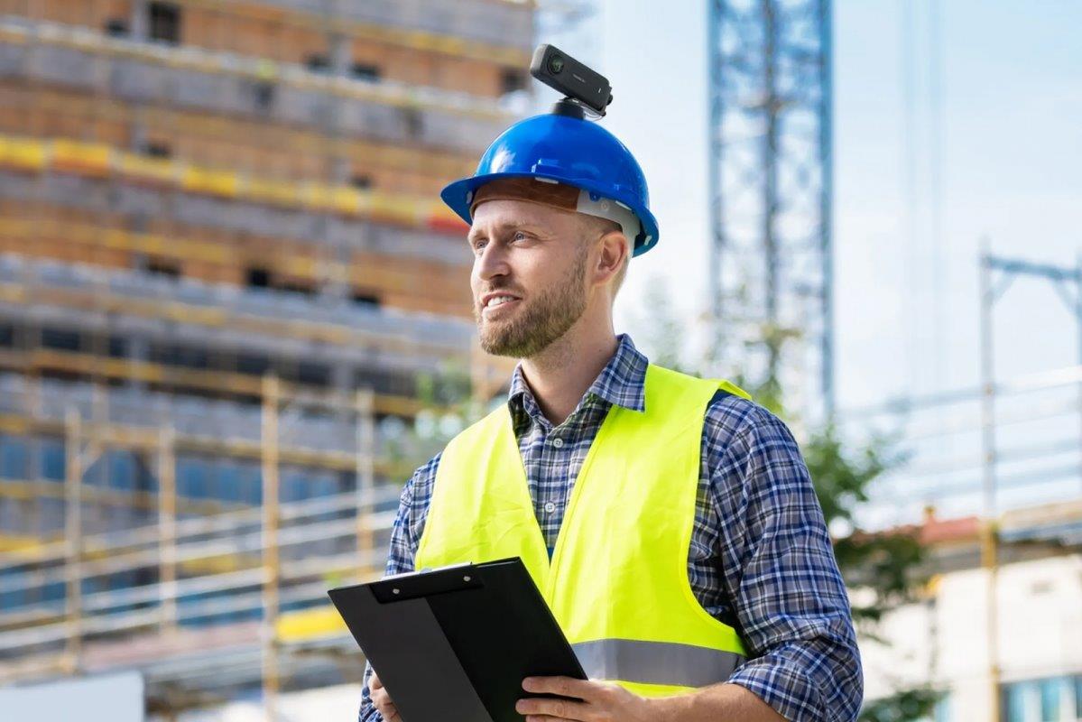 Insta360 Hard Hat Camera Mount - 5