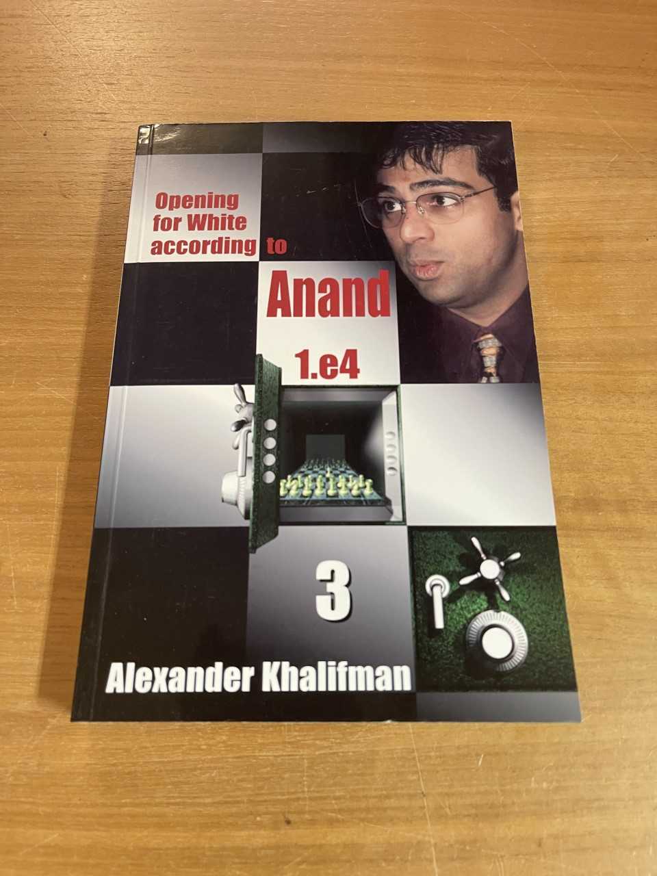 Antikvariskt - Opening for White according to Anand 1.e4 Book 3
