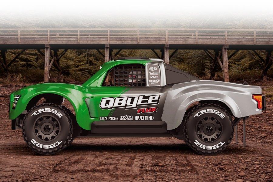 Maverick QByte SC Flux 1/12th SC Truck - Green - 7