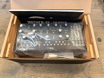 Moog Mother 32, beg 