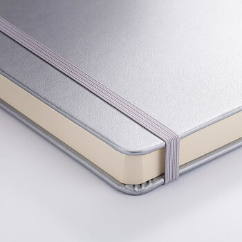 Sketchbook Shiny Silver 9 x 14 cm / Skissblock blank silver 9 x 14 cm