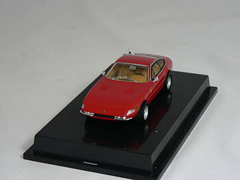 Ferrari  365 GTS/4 1:43  HotWheels