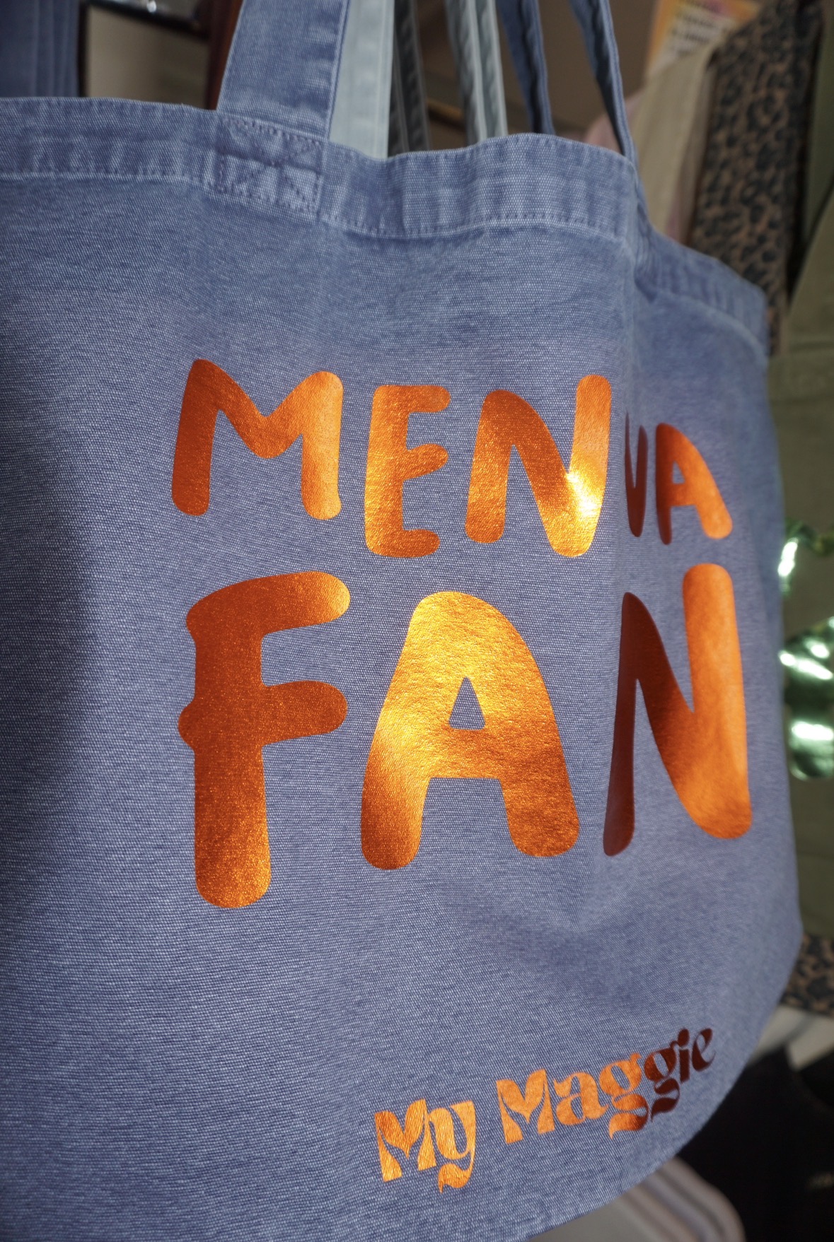 Tygkasse denimblå med electric orange