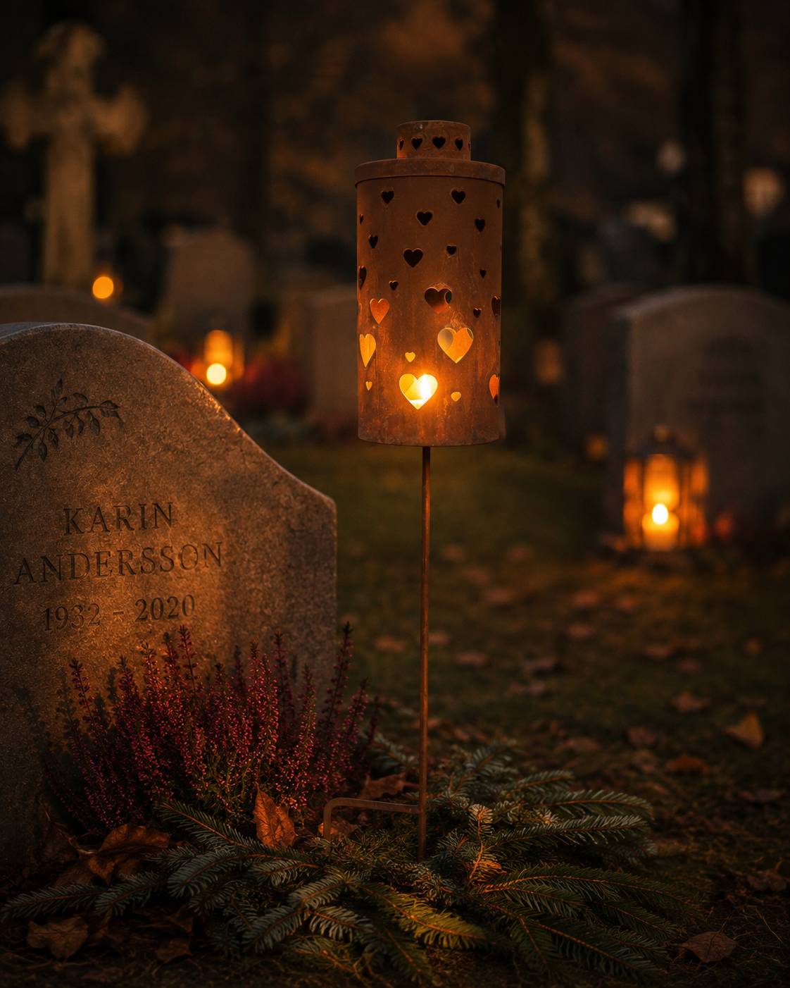 Heart-shaped grave lantern with lid – Grave decoration