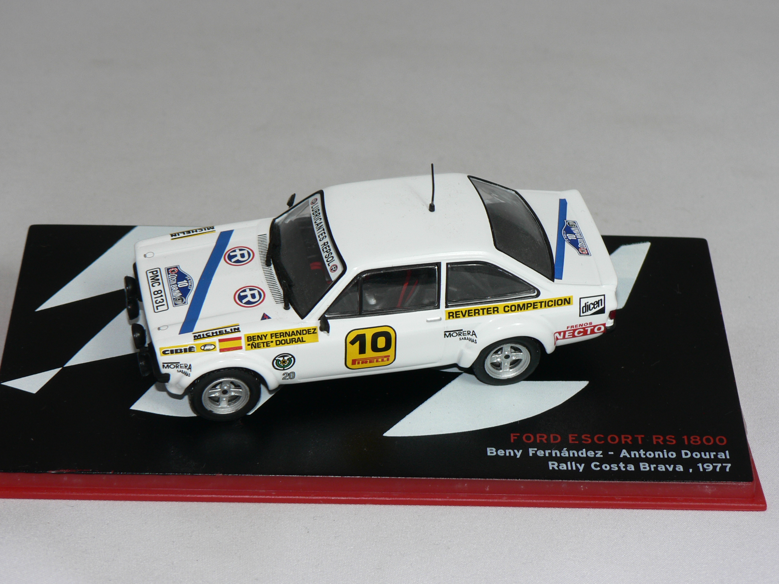 Ford Escort RS 1800  #10  1977   1:43   Champion Rally Cars - 3