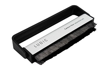 Ludic Carbon fiber Record Brush