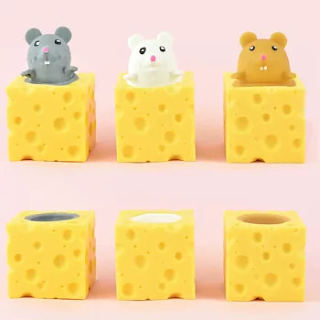Squeeze Mouse Cheese - Robetoy
