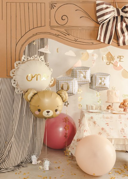 Beige Teddy Bear folieballong som dekoration till babyshower och dop i boho stil