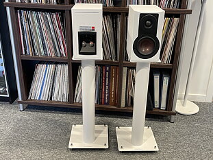 DALI Opticon 1 MK2 begagnade bokhylle/stativhögtalare