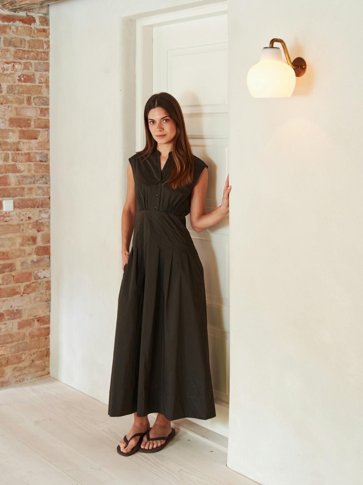 Neo Noir Irena Poplin Dress,   Chocolate Brown - 6