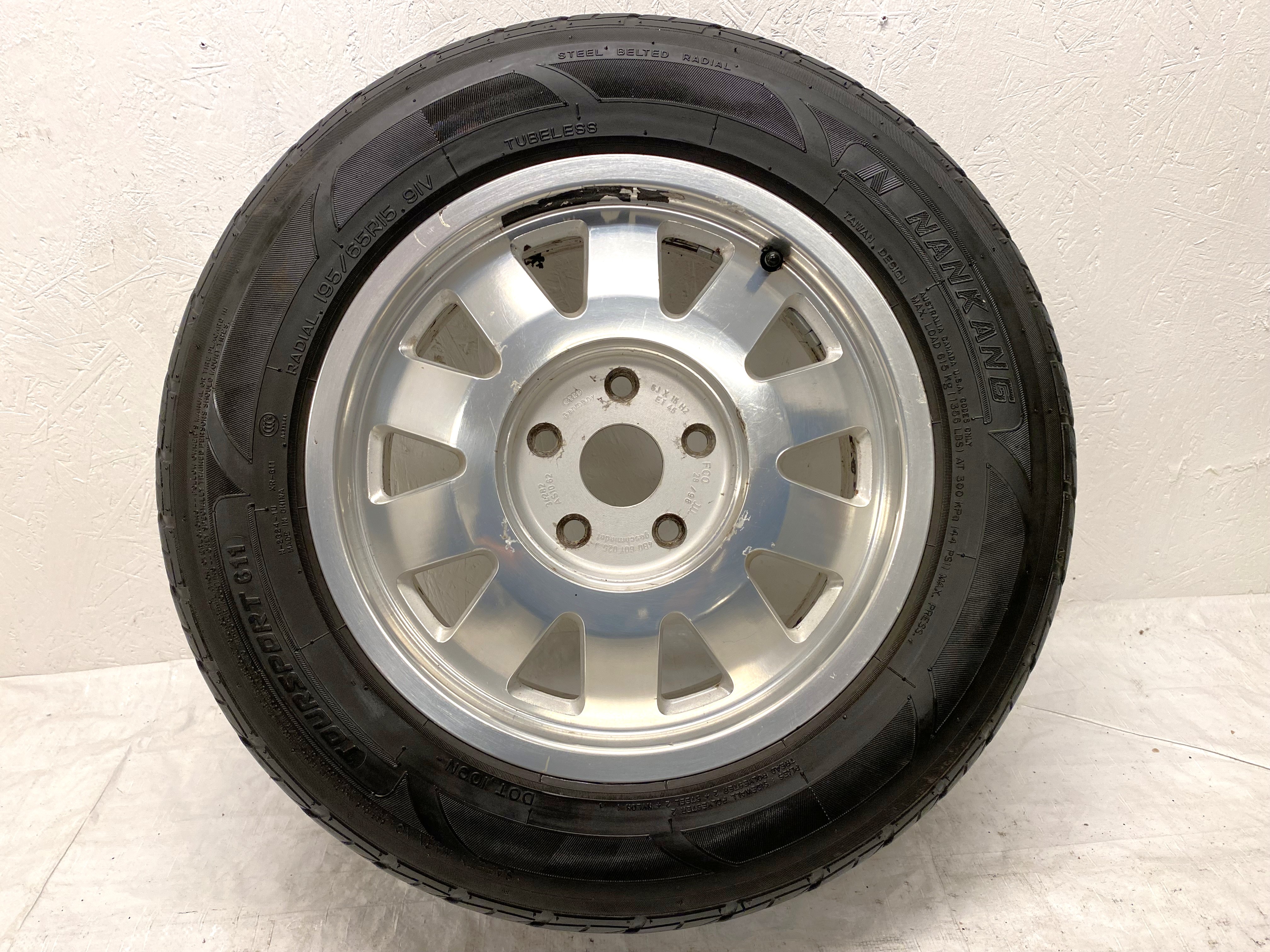 Kompletta Sommarhjul | 15" Audi 60102534282 | 5x112 6x15 ET45 57.1 + 195/65 R15 91V Nankang Toursport 611 | V01-2008 | 4.8mm | 4.8mm | 4.8mm | 4.2mm - 5