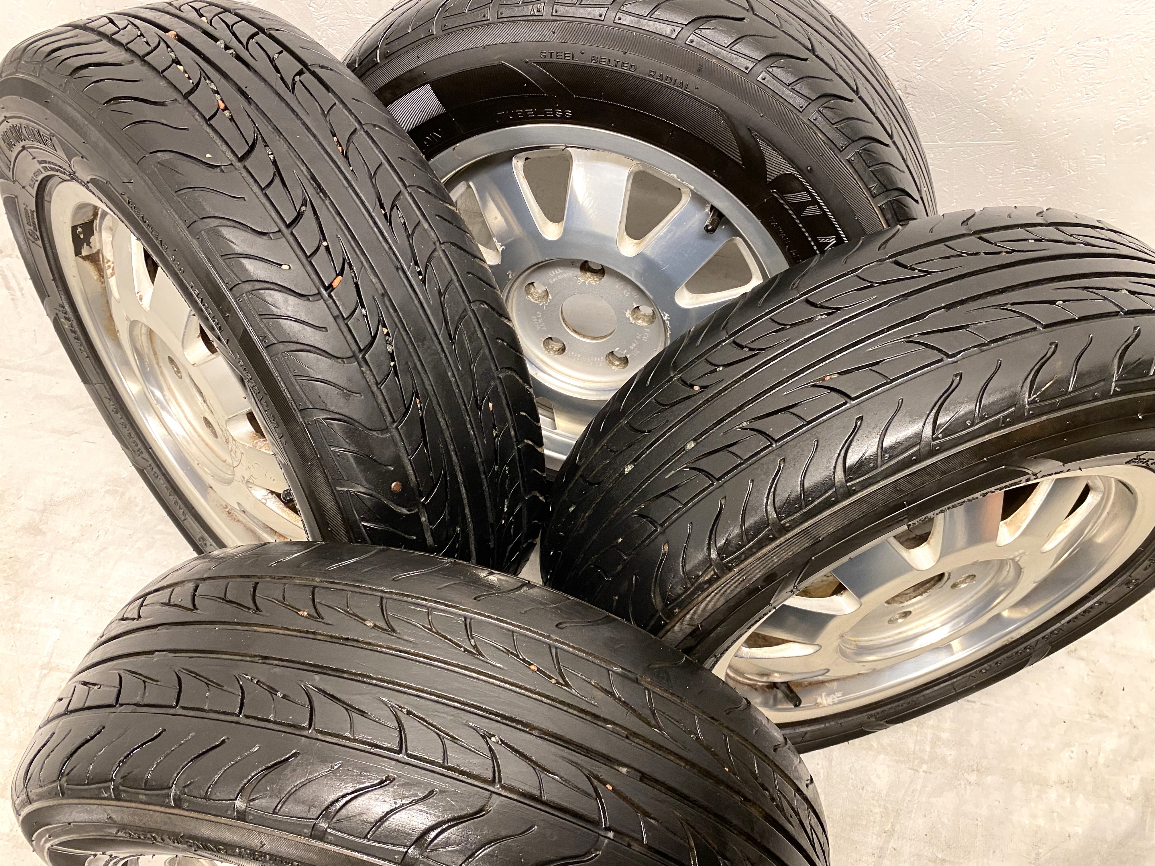 Kompletta Sommarhjul | 15" Audi 60102534282 | 5x112 6x15 ET45 57.1 + 195/65 R15 91V Nankang Toursport 611 | V01-2008 | 4.8mm | 4.8mm | 4.8mm | 4.2mm - 3