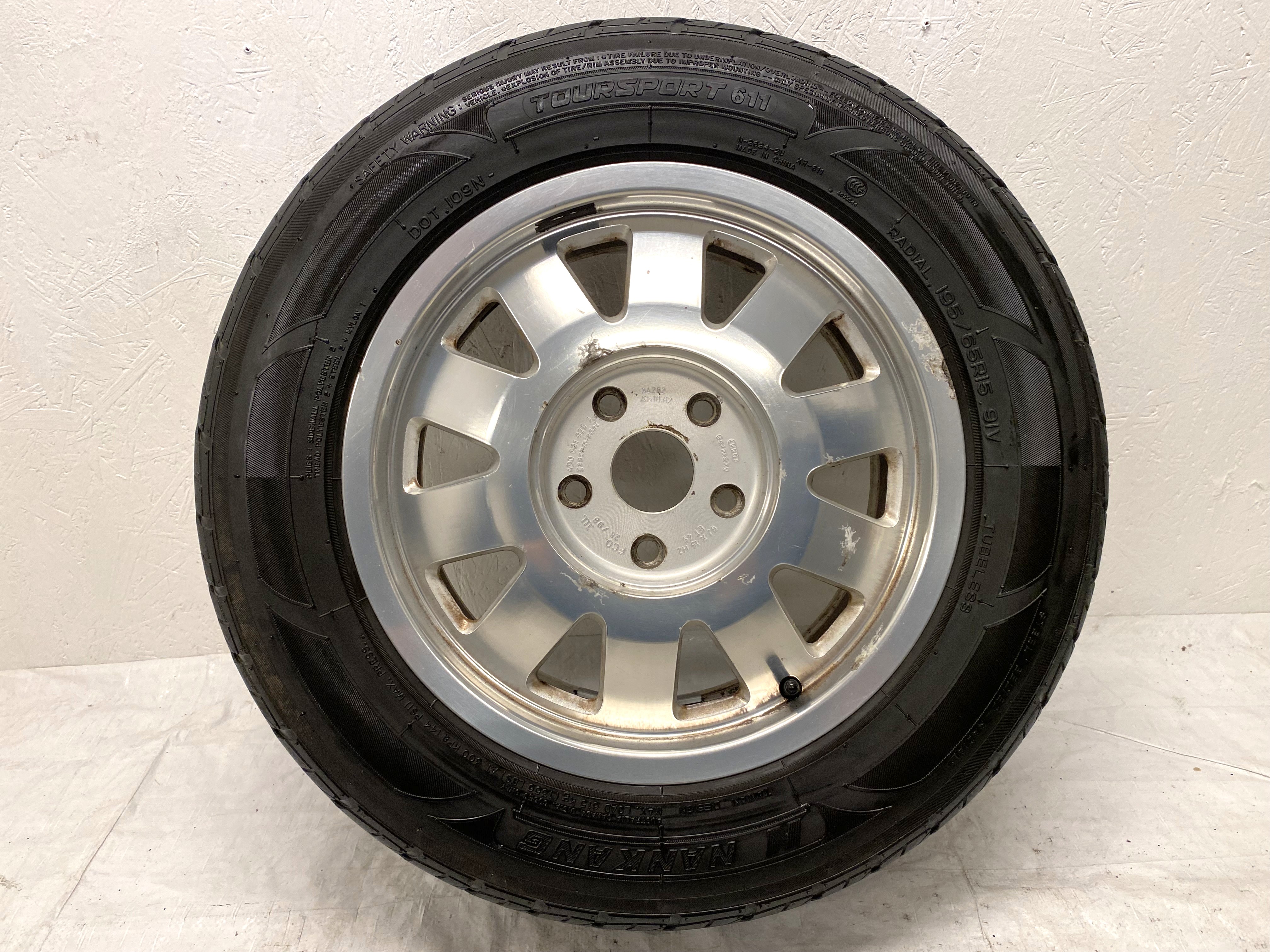 Kompletta Sommarhjul | 15" Audi 60102534282 | 5x112 6x15 ET45 57.1 + 195/65 R15 91V Nankang Toursport 611 | V01-2008 | 4.8mm | 4.8mm | 4.8mm | 4.2mm - 8