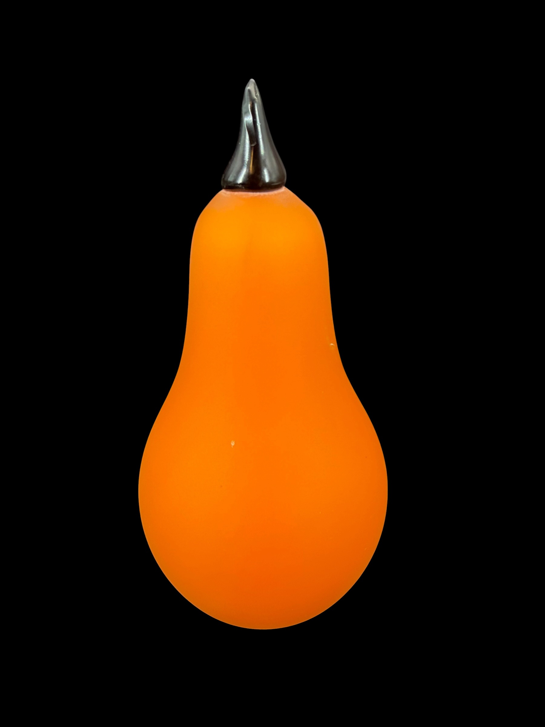 Orrefors  “Pear” by Anne Nilsson, Figurine