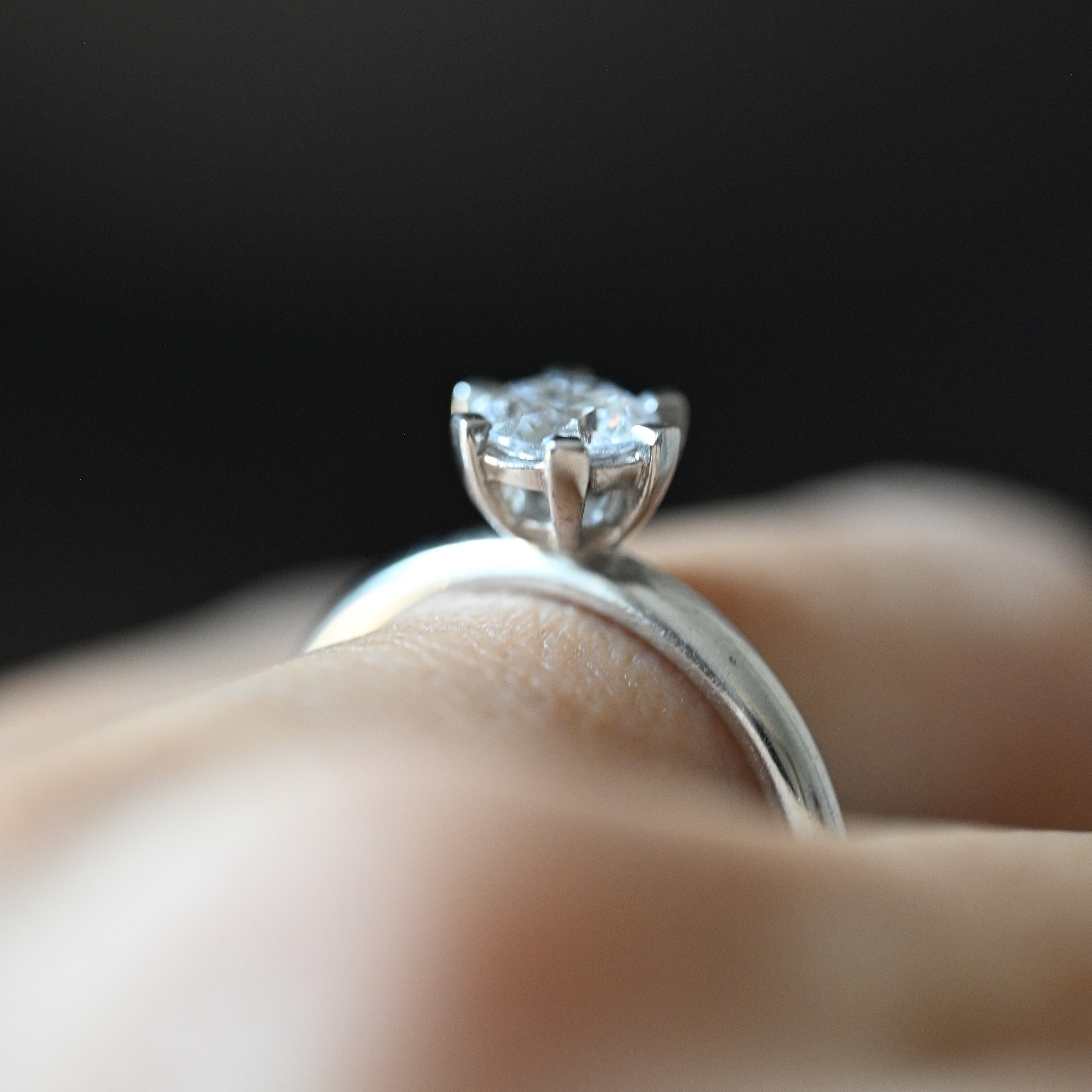 Ring solitär diamant 0,70 ct vitguld 18 karat 