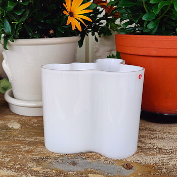 Savoy opalvit vas från Iittala