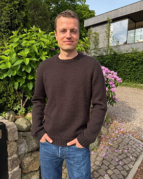 PetiteKnit Niels Sweater (20 m st 4)