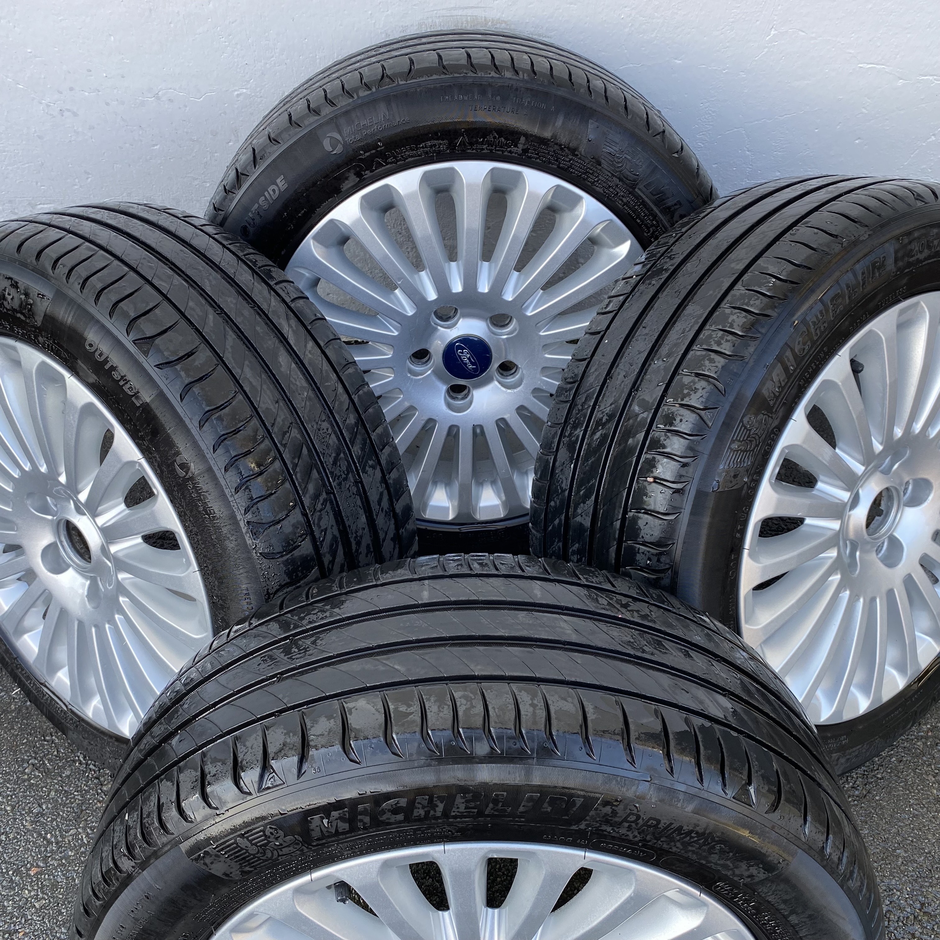 Kompletta Sommarhjul | 16" FORD | 5x108 7x16 ET50 63.4 + 205/55 R16 91V Michelin Primacy 4 | V02-2020 | 5.6mm | 5.6m | 5.2mm | 5.2mm  - 3