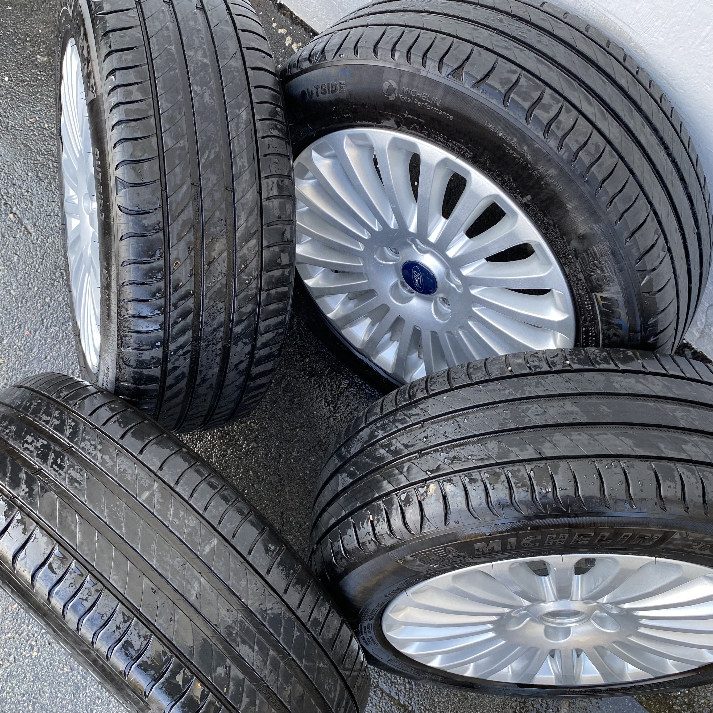 Kompletta Sommarhjul | 16" FORD | 5x108 7x16 ET50 63.4 + 205/55 R16 91V Michelin Primacy 4 | V02-2020 | 5.6mm | 5.6m | 5.2mm | 5.2mm  - 5
