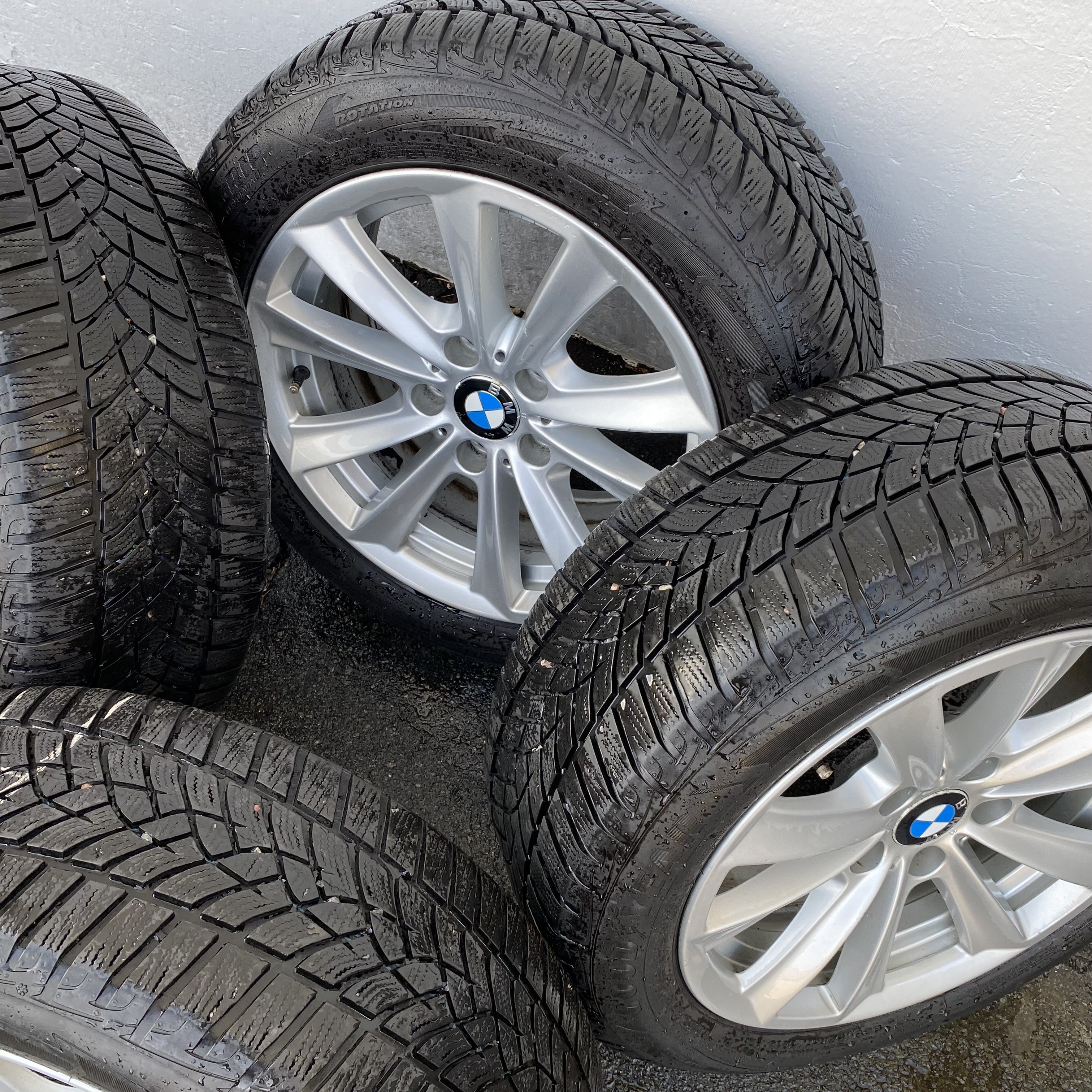 Kompletta Vinterhjul M+S | 17" BMW 6780720 | 5x120 8x17 ET30 72.6 + 225/55 R17 101V Goodyear Ultra Grip Performance GEN-1 | V49-2018 | 6.2mm | 6.2mm | 5.2mm | 5.2mm - 3