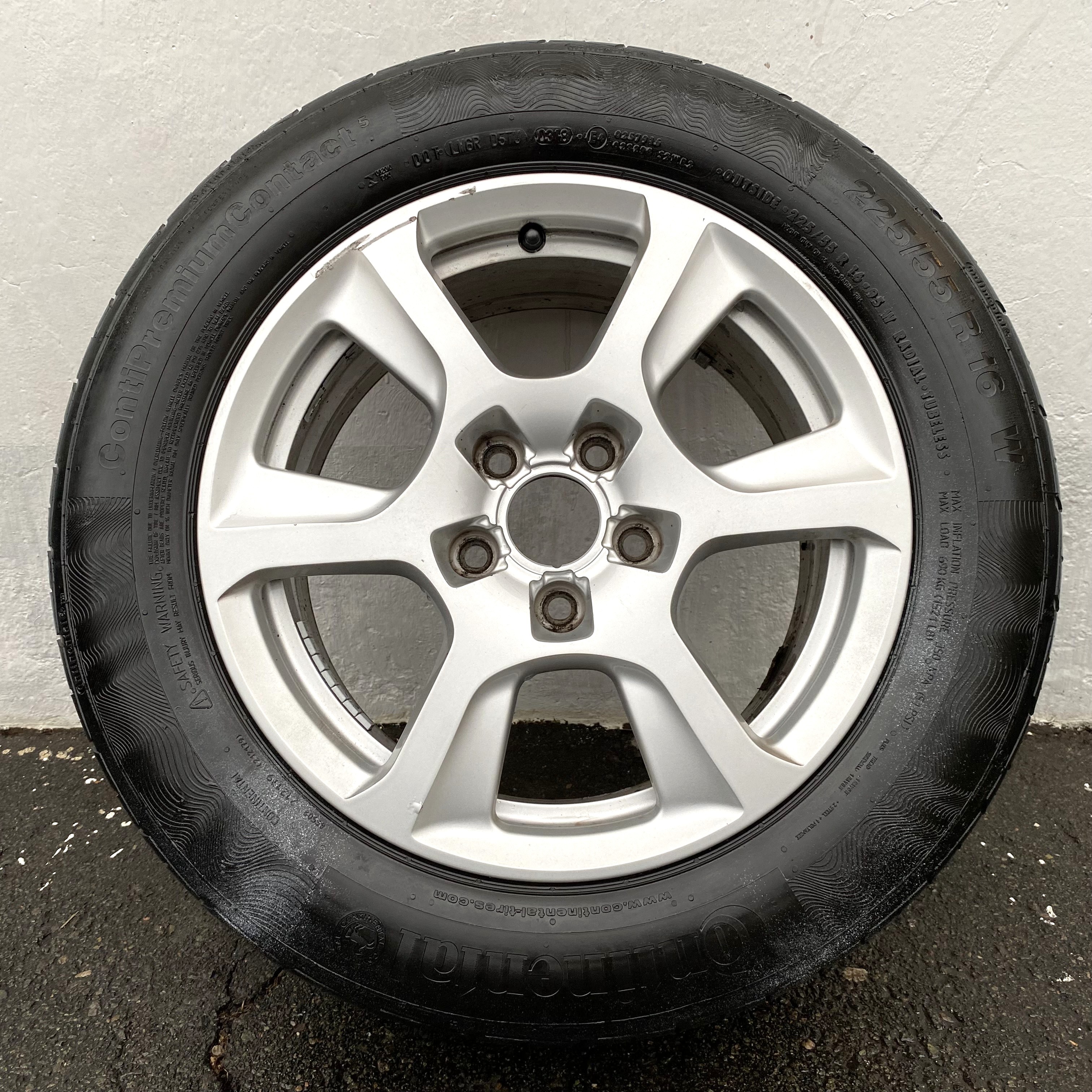 Kompletta Sommarhjul | 16" AUDI A4 8KO601025F | 5x112 7.5x16 ET45 66.6 + 225/55 R16 95W Continental Conti Premium Contact 5 | V03-2018 | 5.3mm | 5.3m | 5.1mm | 5.1mm  - 10
