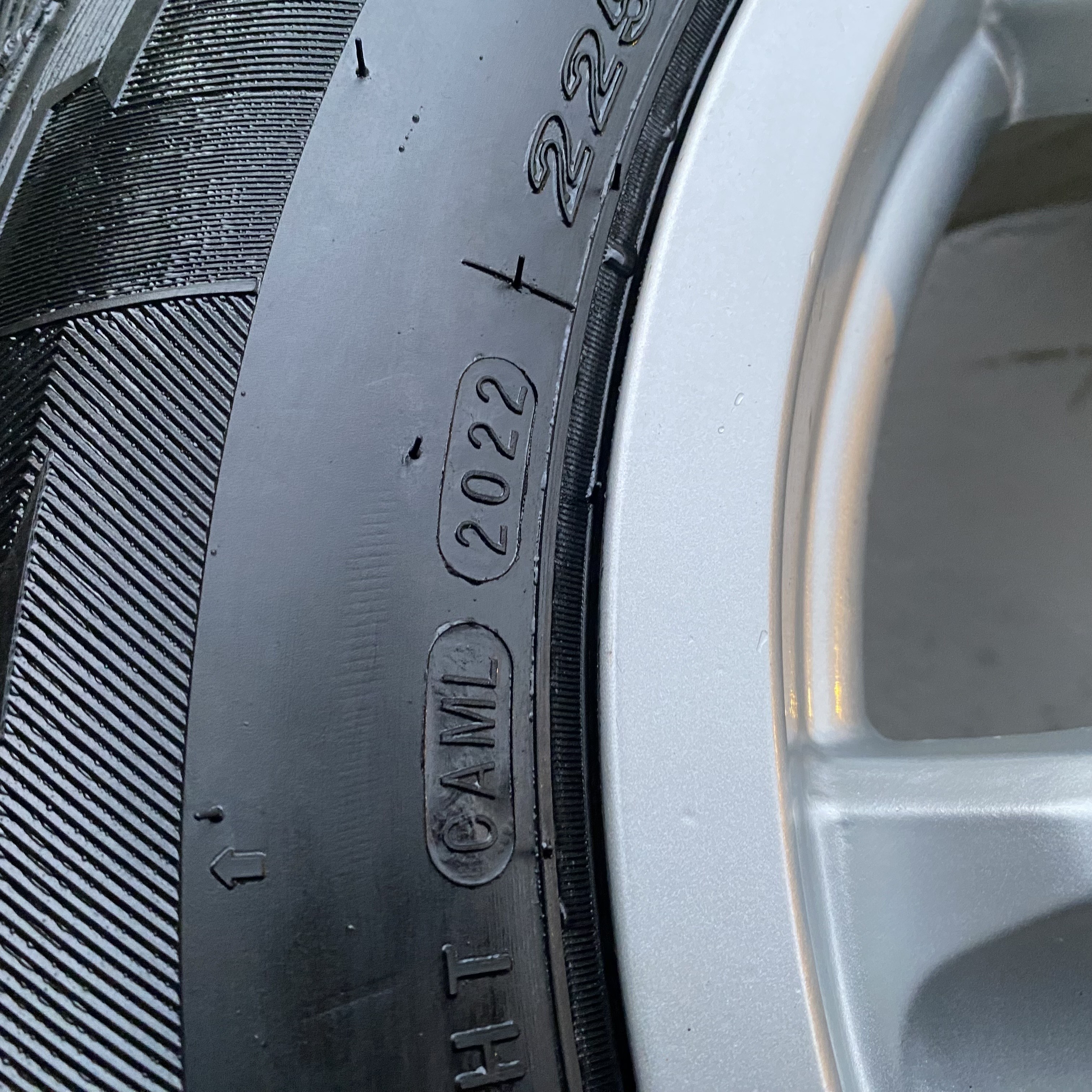 Kompletta Vinterhjul M+S | 17" Fiat Freemont | 5x127 8x17 ET36 71.5 + 225/65 R17 102Q Nexen Winguard Ice SUV | V20-2022 | 9mm | 9mm | 9mm | 9mm - 12