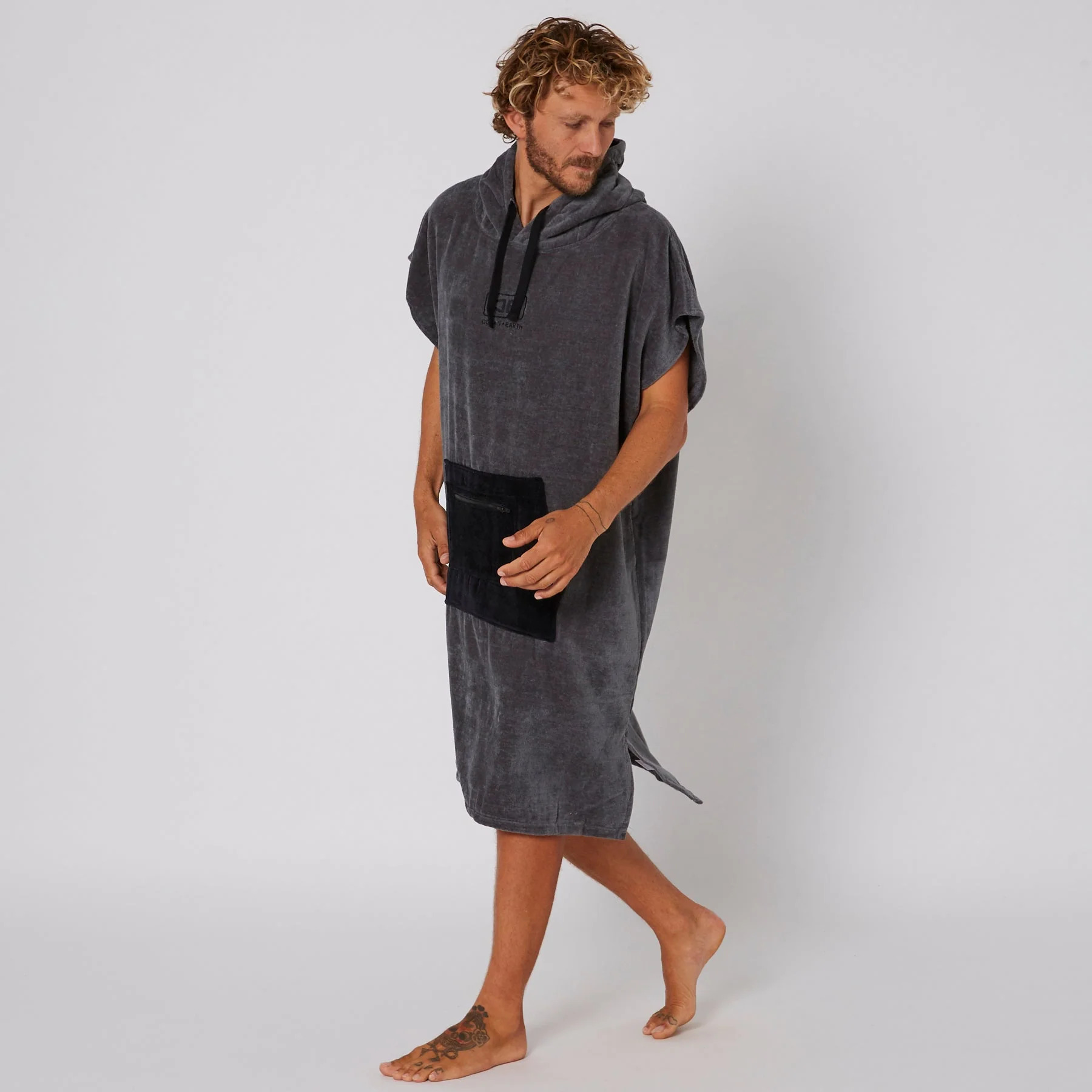 Ocean & Earth Day Break Hooded Poncho Charcoal - 2