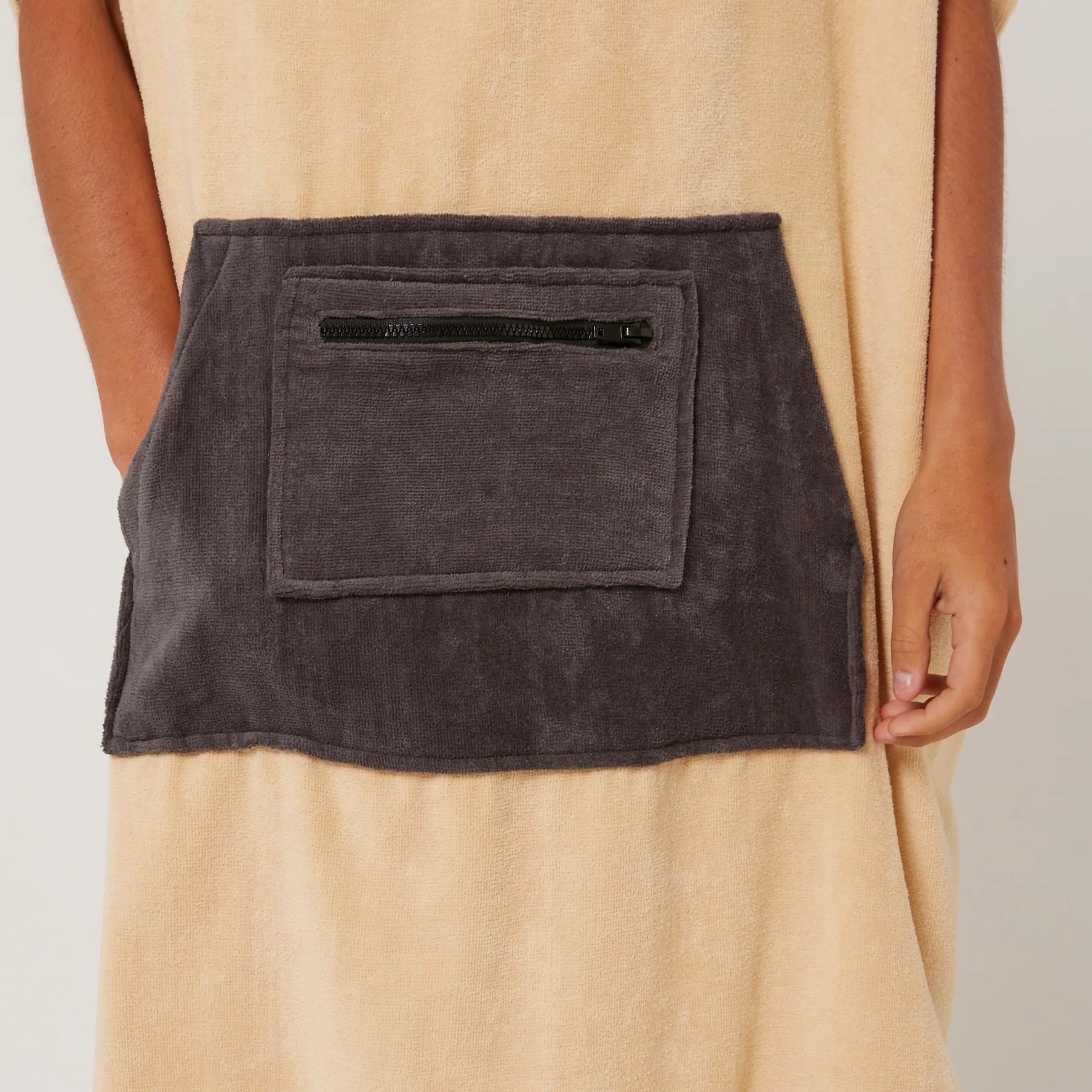 Ocean & Earth Day Break Hooded Poncho Beige - 5