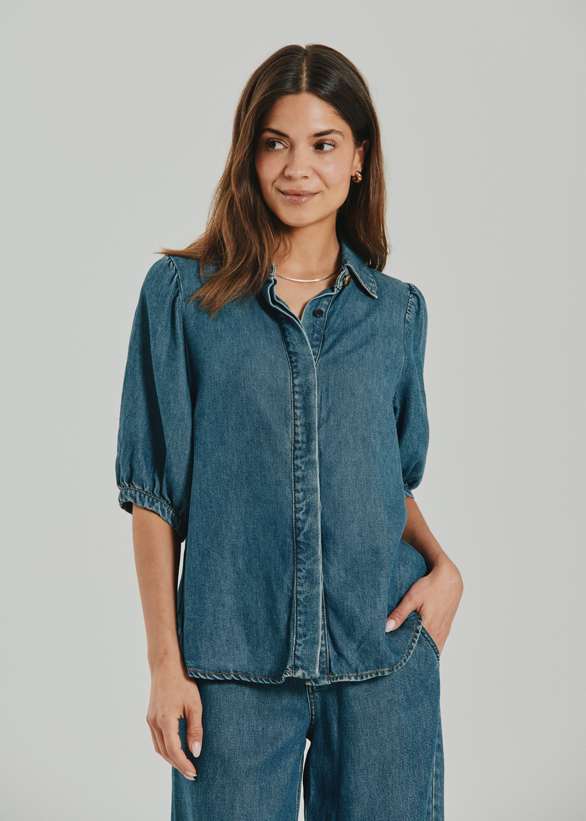 Milo shirt - medium shirt - 4