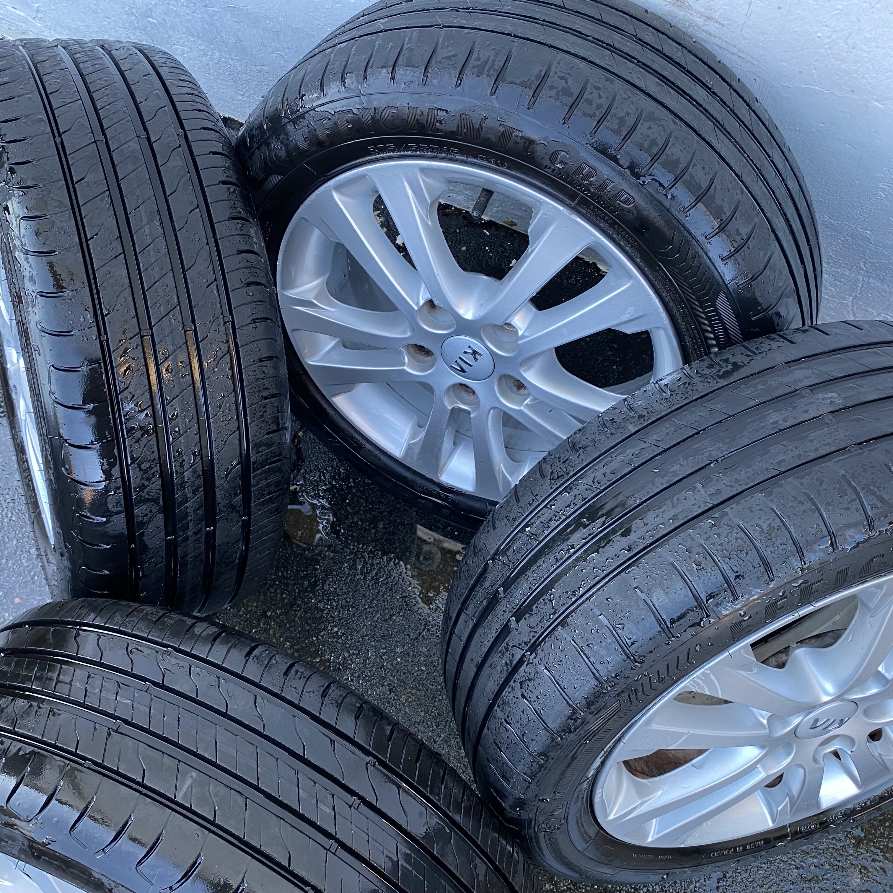 Kompletta Sommarhjul | 16" KIA CEED 52910A2220 | 5x114.3 6.5x16 ET50 67.1 + 2 st 205/55 R16 91V Goodyear Efficient Grip Performance 2 | V46-2021 | 7mm | 7mm + 2 st 205/55 R16 91V Goodyear Efficient Grip Performance  | V01-2019 | 3.5mm | 3.5mm - 4